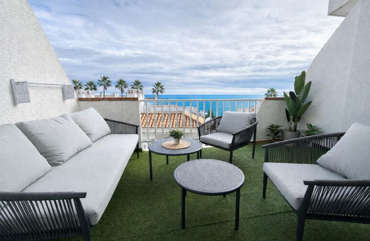 Reventa - Chalet - Dehesa de campoamor - Campoamor