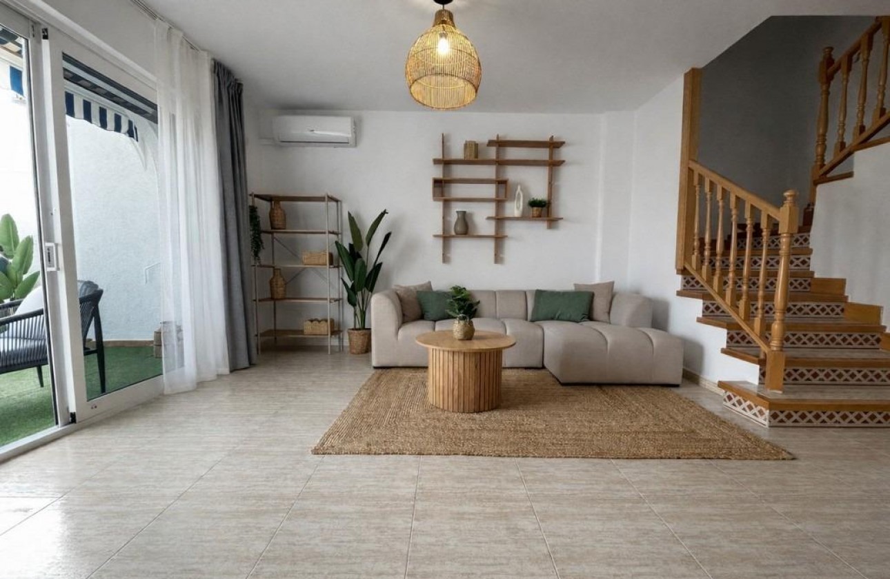 Reventa - Chalet - Dehesa de campoamor - Campoamor