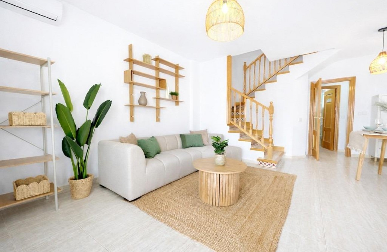 Reventa - Chalet - Dehesa de campoamor - Campoamor