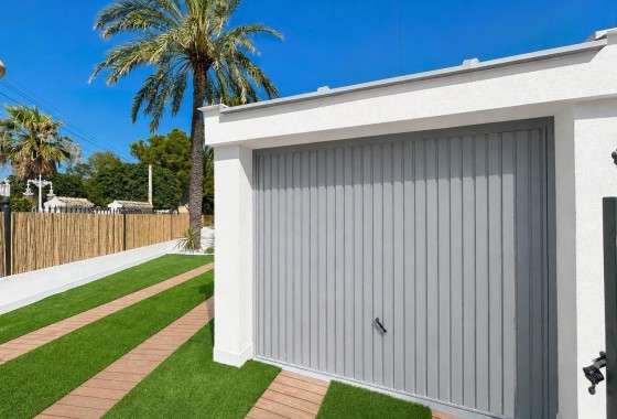 Revente - Villa - Orihuela Costa - Punta Prima