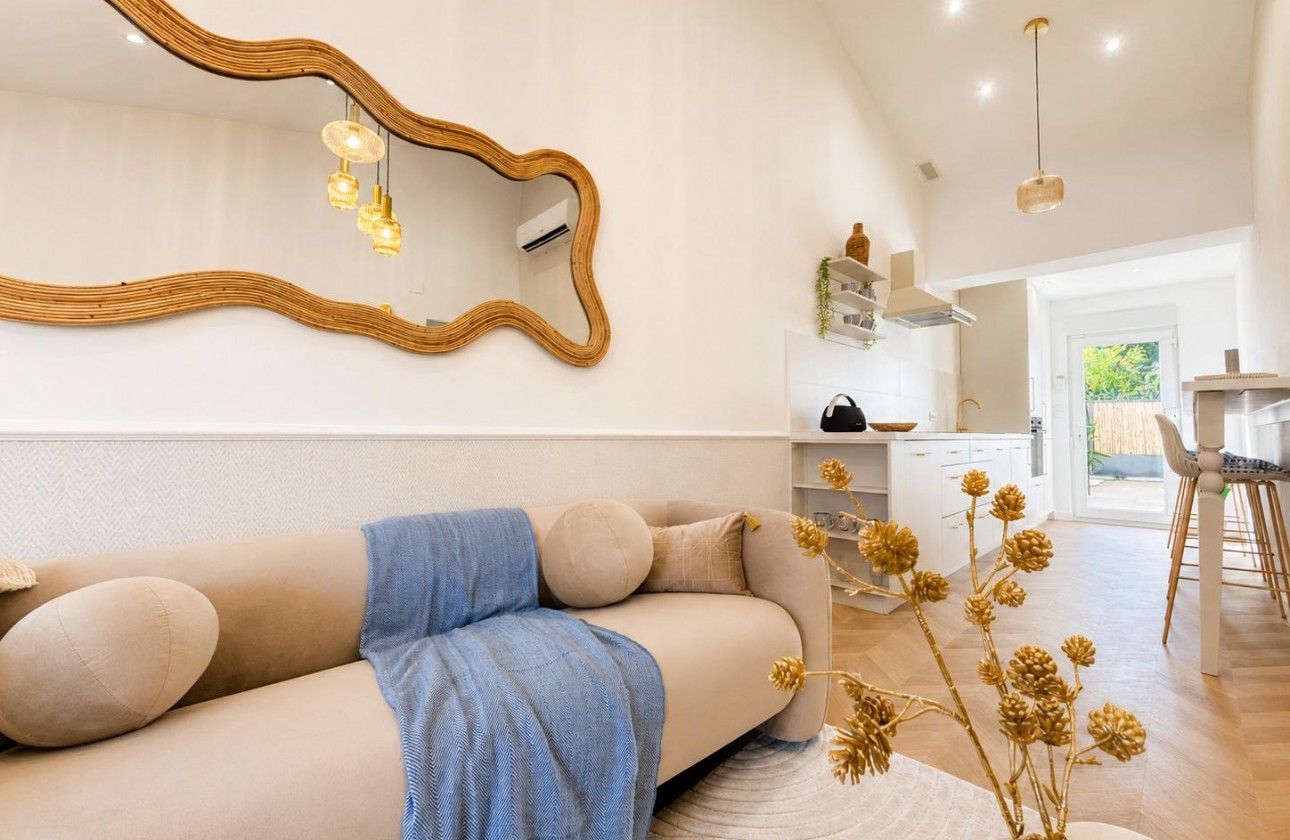 Revente - Villa - Orihuela Costa - Punta Prima