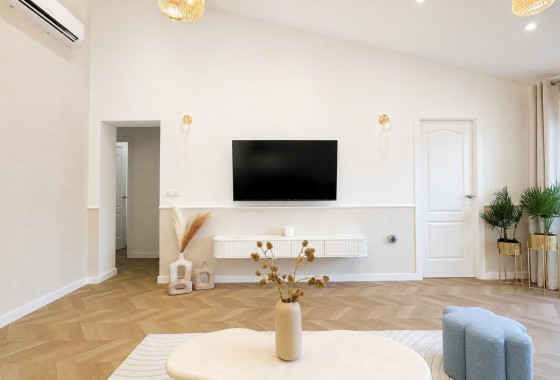 Revente - Villa - Orihuela Costa - Punta Prima