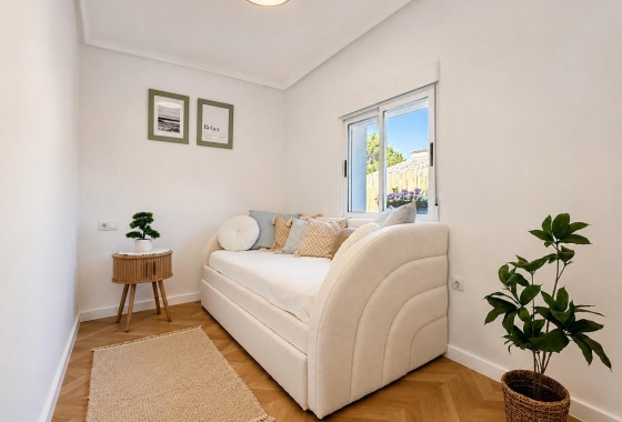 Revente - Villa - Orihuela Costa - Punta Prima