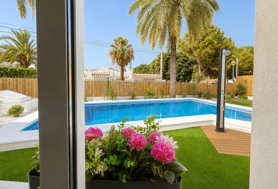 Revente - Villa - Orihuela Costa - Punta Prima