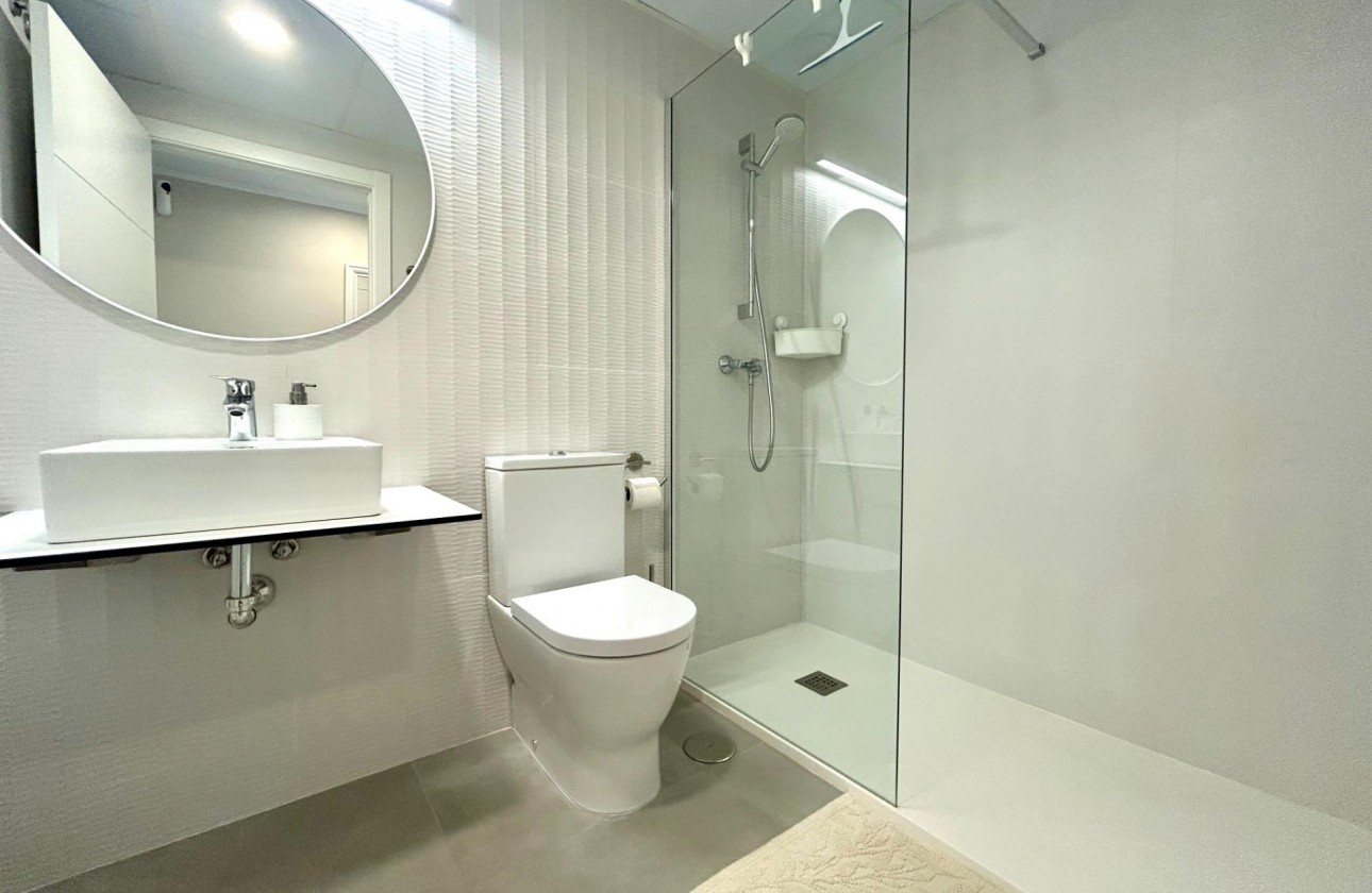 Reventa - Apartamento / piso - Dehesa de campoamor - Campoamor
