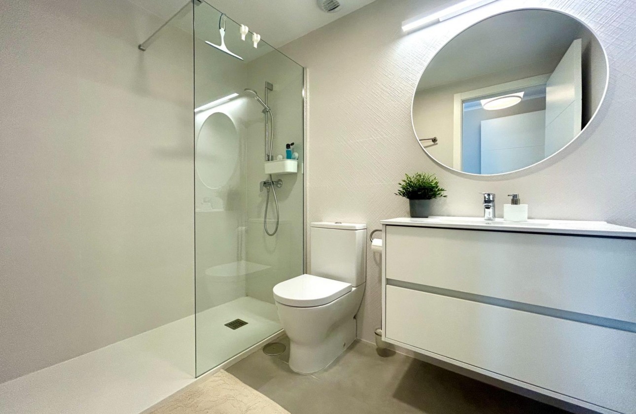 Reventa - Apartamento / piso - Dehesa de campoamor - Campoamor