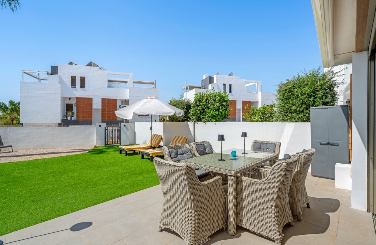 Revente - Villa - Orihuela Costa - Villamartín