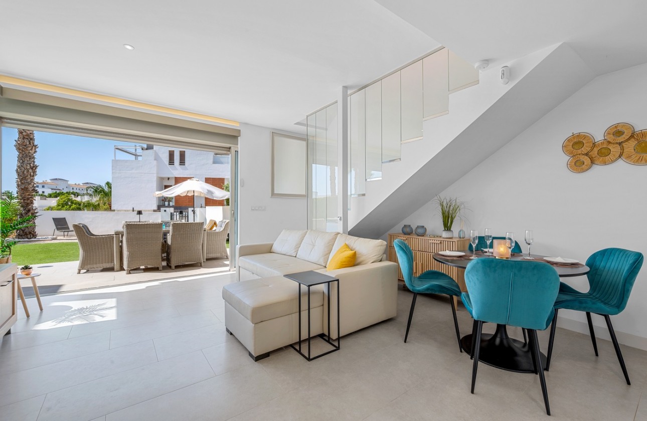 Revente - Villa - Orihuela Costa - Villamartín