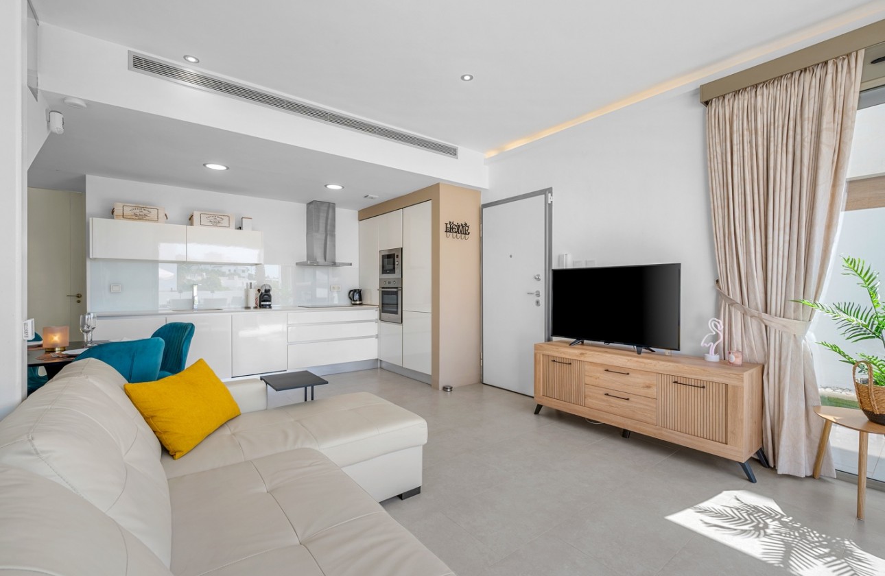 Revente - Villa - Orihuela Costa - Villamartín