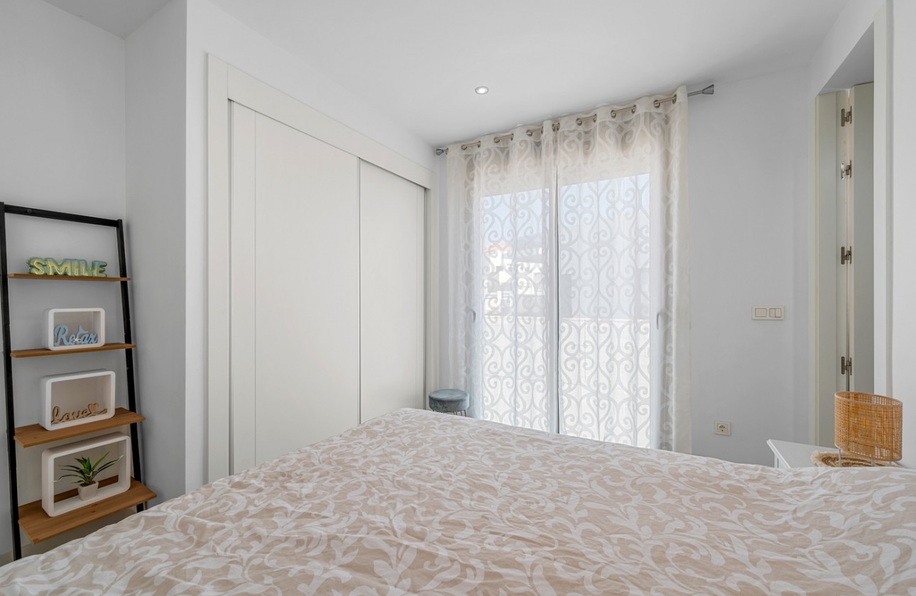Revente - Villa - Orihuela Costa - Villamartín