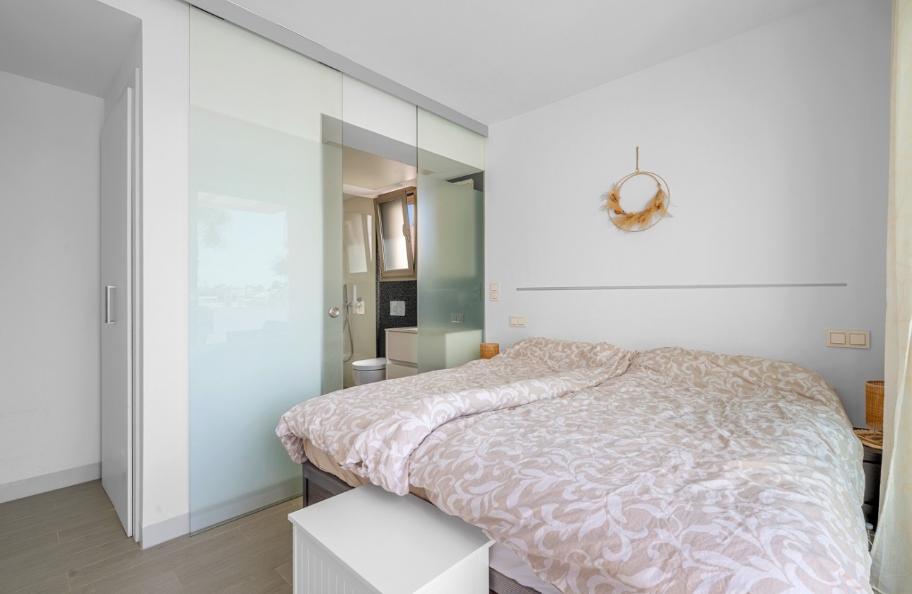 Revente - Villa - Orihuela Costa - Villamartín