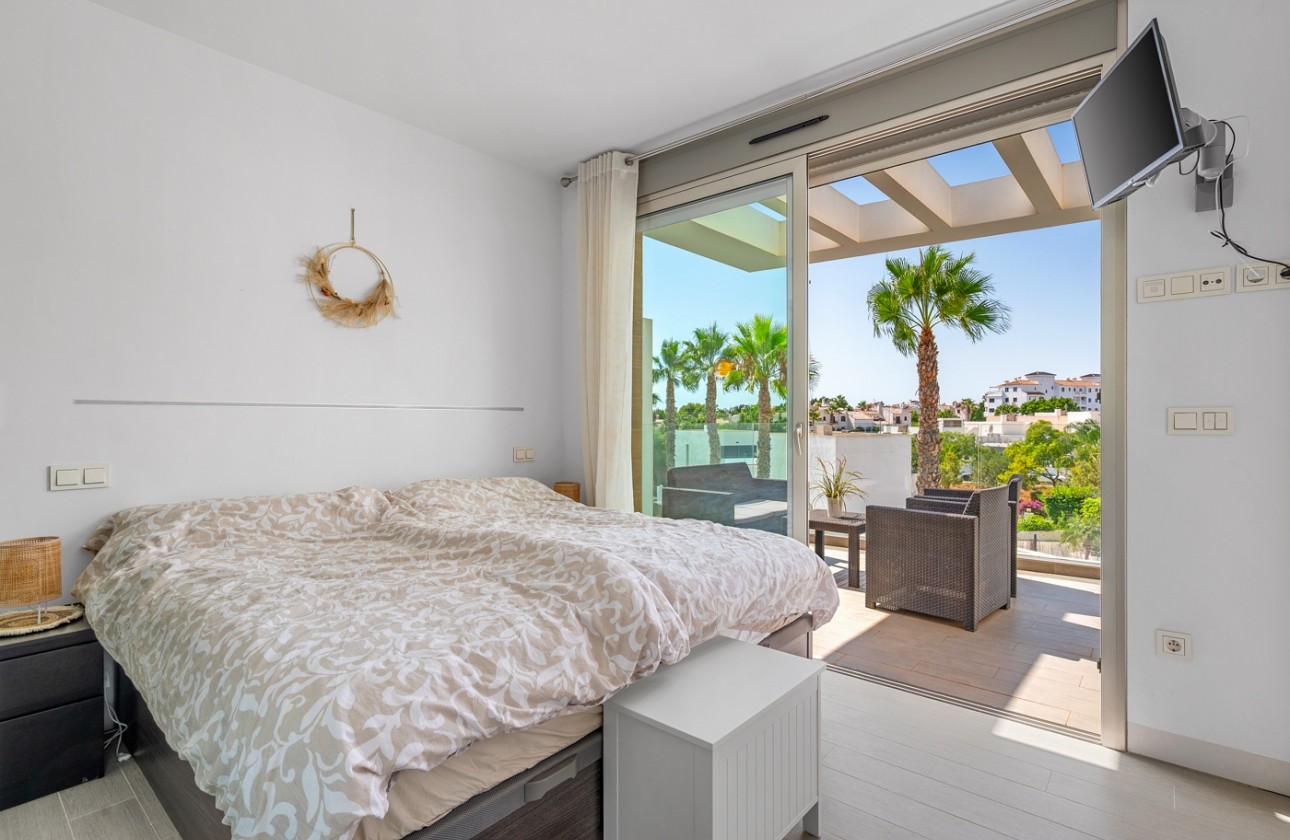 Revente - Villa - Orihuela Costa - Villamartín