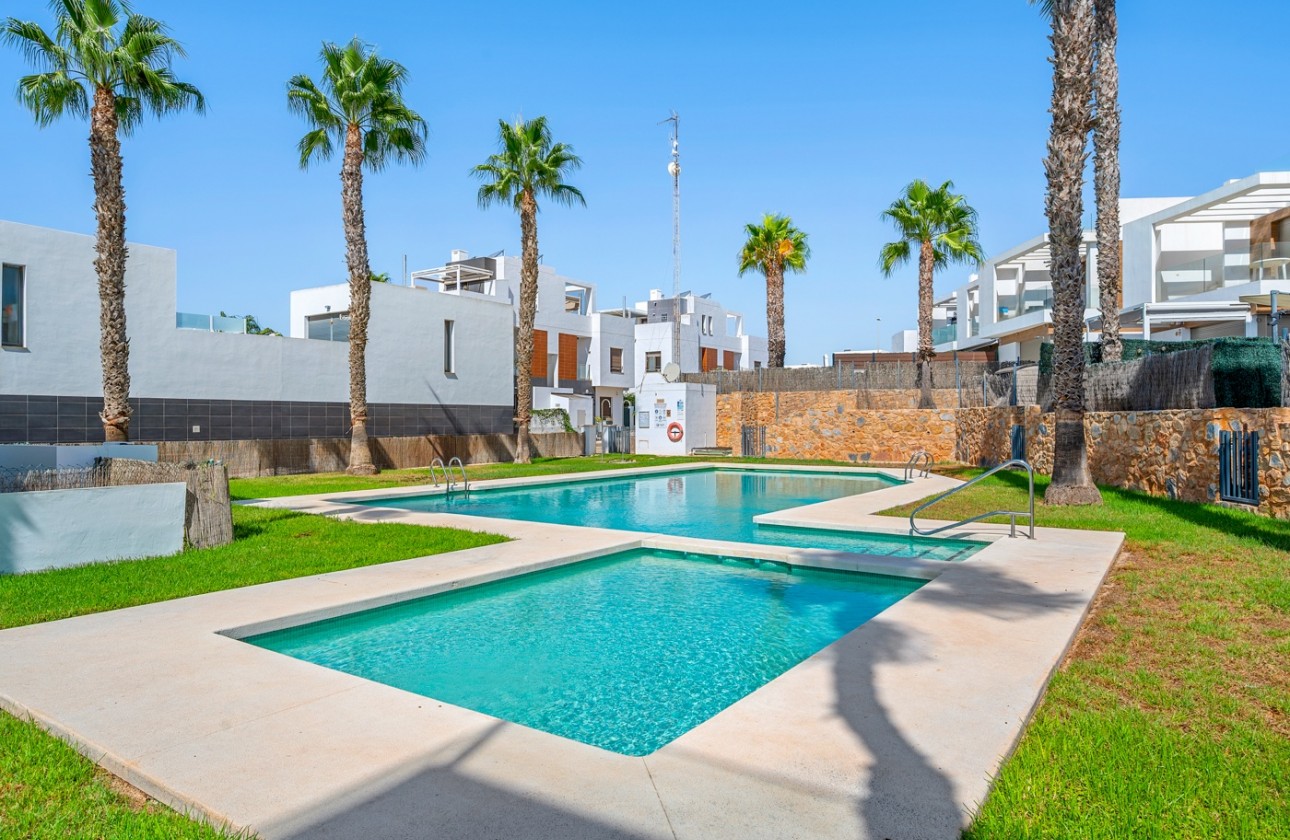 Revente - Villa - Orihuela Costa - Villamartín