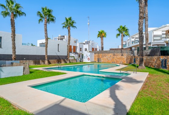 Revente - Villa - Orihuela Costa - Villamartín