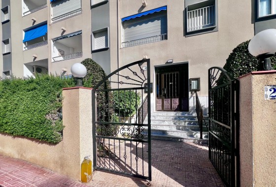 Revente - Appartement - Torrevieja - Punta prima