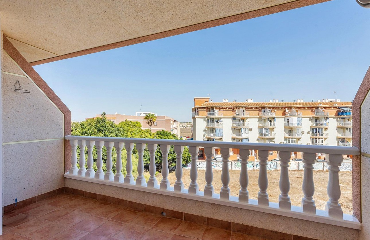 Revente - Appartement - Torrevieja - La Mata pueblo