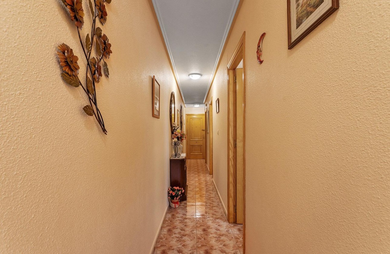 Revente - Appartement - Torrevieja - La Mata pueblo