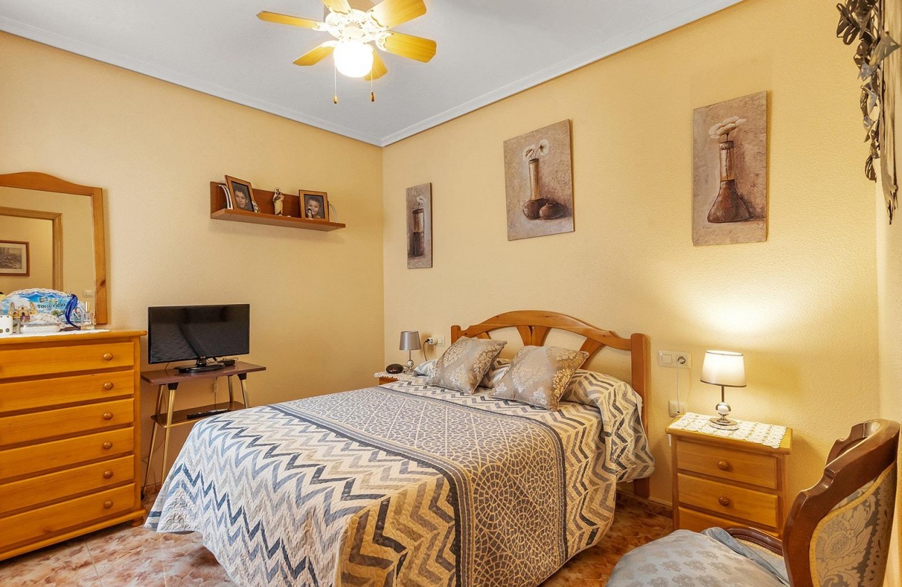 Revente - Appartement - Torrevieja - La Mata pueblo