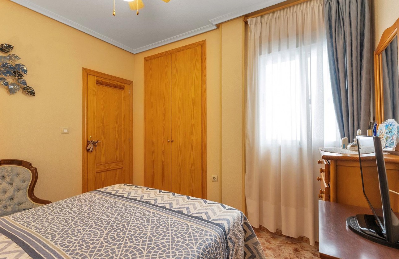 Revente - Appartement - Torrevieja - La Mata pueblo