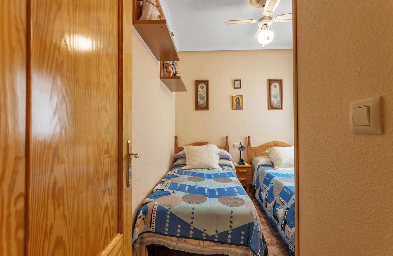 Revente - Appartement - Torrevieja - La Mata pueblo