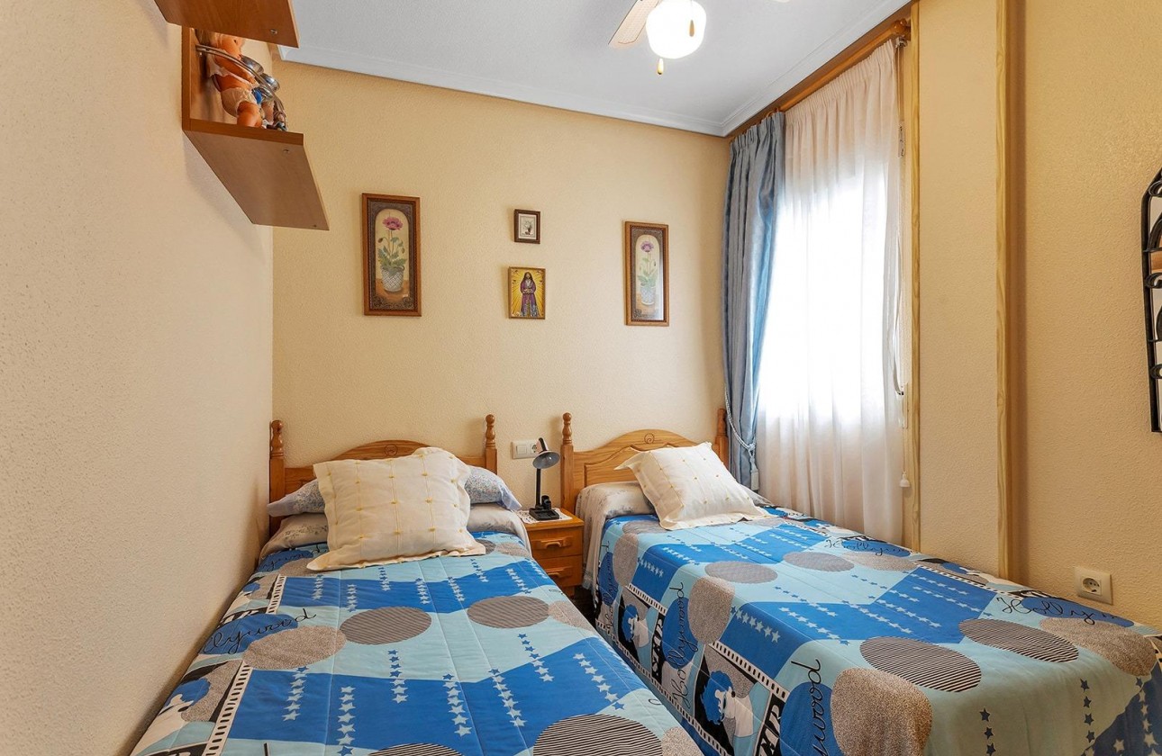Revente - Appartement - Torrevieja - La Mata pueblo