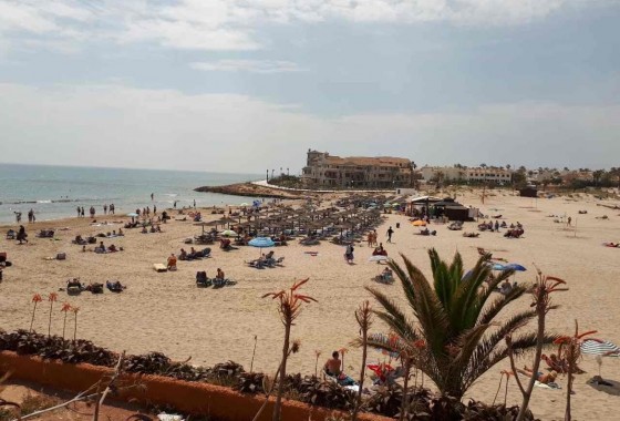 Resale - Apartment - Ground Floor - Orihuela Costa - Villamartín