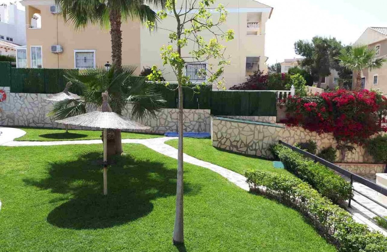 Resale - Apartment - Ground Floor - Orihuela Costa - Villamartín