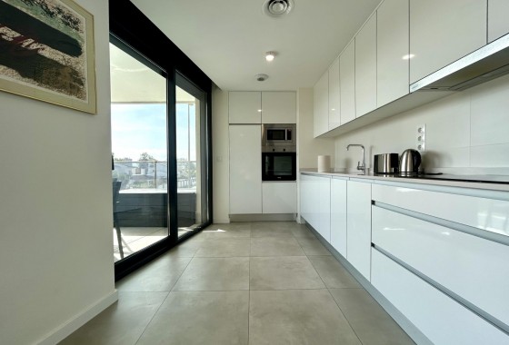 Reventa - Apartamento / piso - Dehesa de campoamor - Campoamor