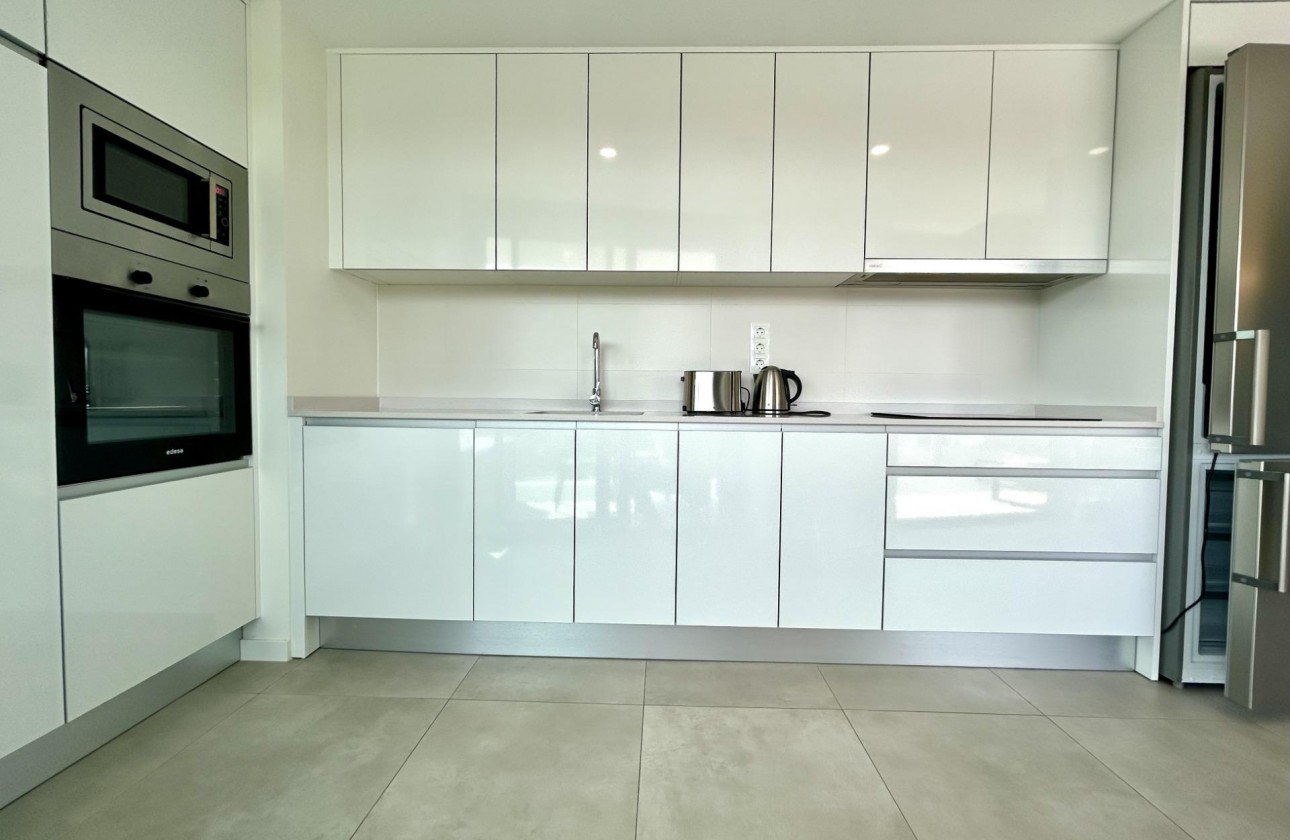Reventa - Apartamento / piso - Dehesa de campoamor - Campoamor