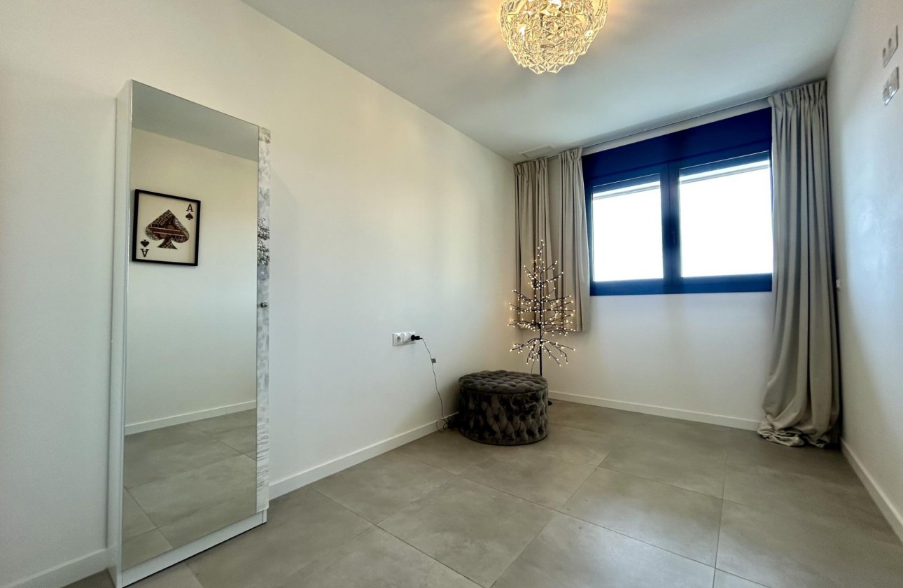 Reventa - Apartamento / piso - Dehesa de campoamor - Campoamor