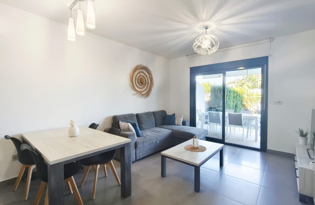 Resale - Apartment / flat - Pilar de la Horadada