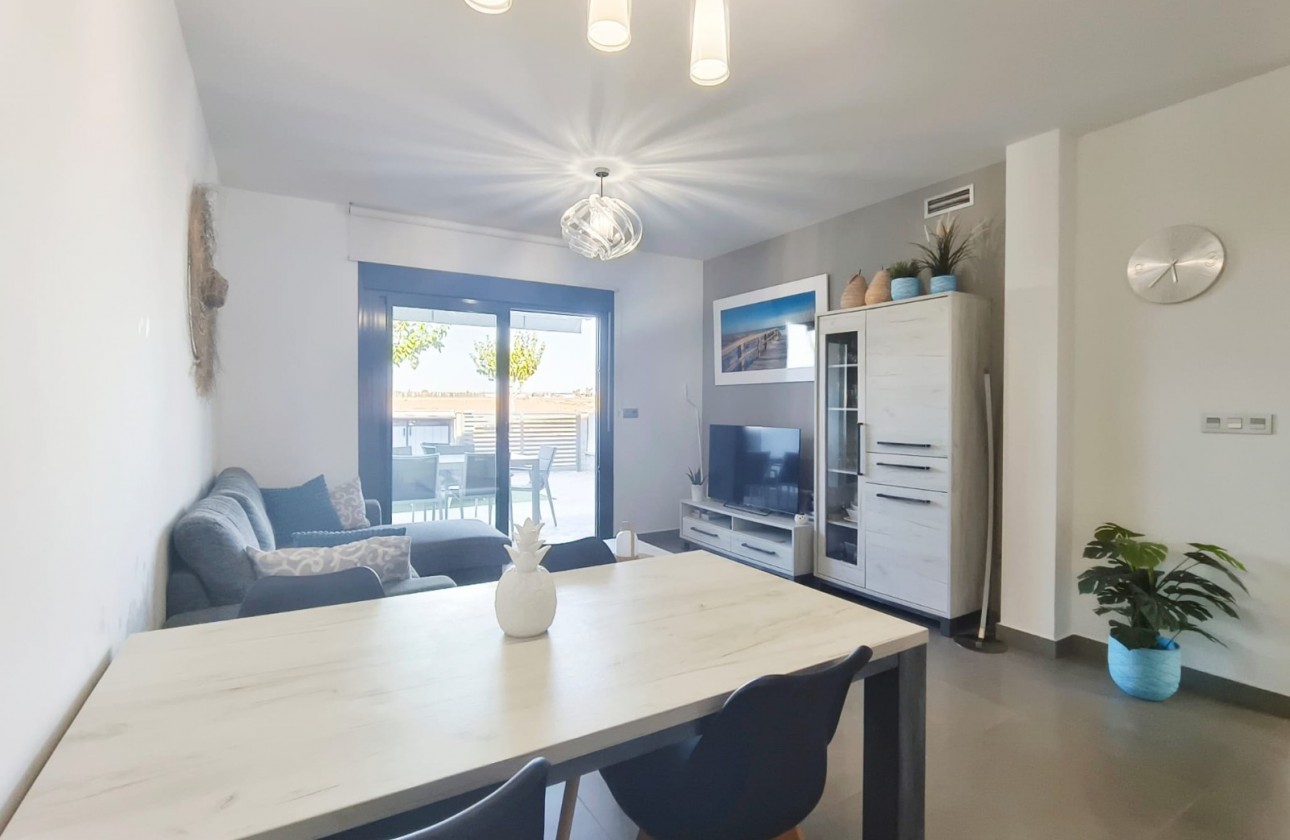 Resale - Apartment / flat - Pilar de la Horadada