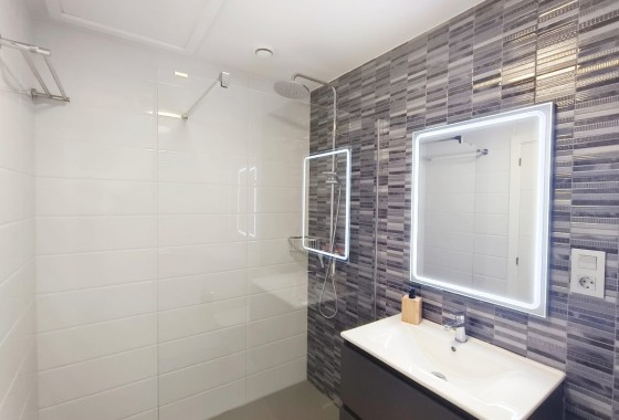 Resale - Apartment / flat - Pilar de la Horadada