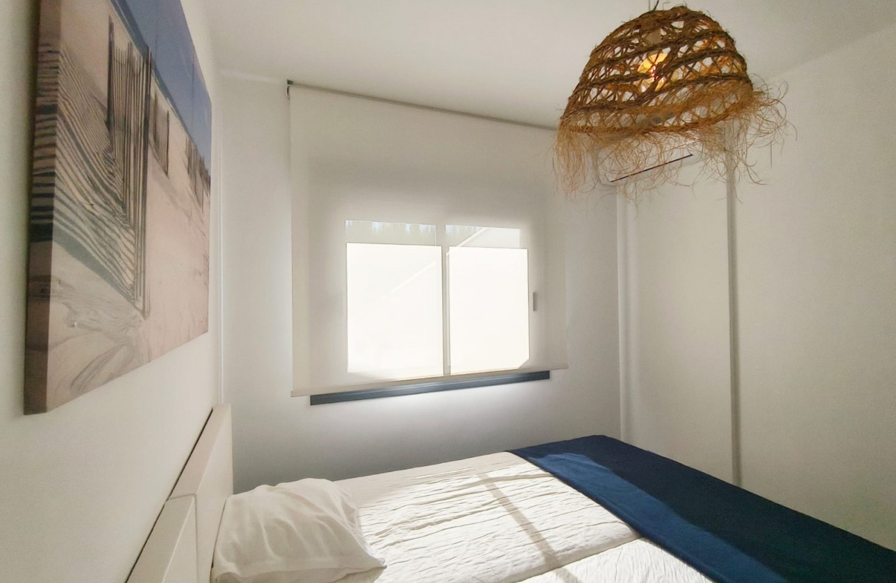 Resale - Apartment / flat - Pilar de la Horadada