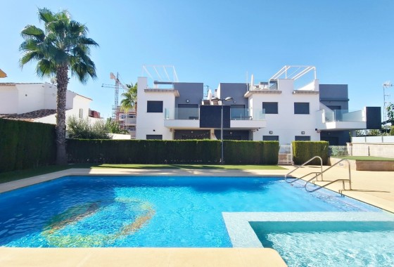 Resale - Apartment / flat - Pilar de la Horadada