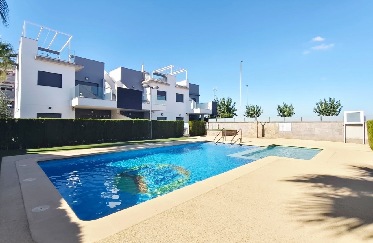 Resale - Apartment / flat - Pilar de la Horadada
