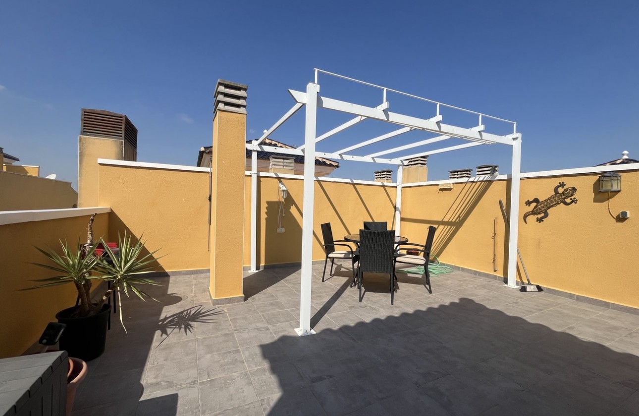 Resale - Apartment / flat - Algorfa