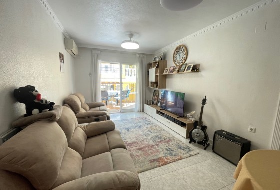 Resale - Apartment / flat - Algorfa