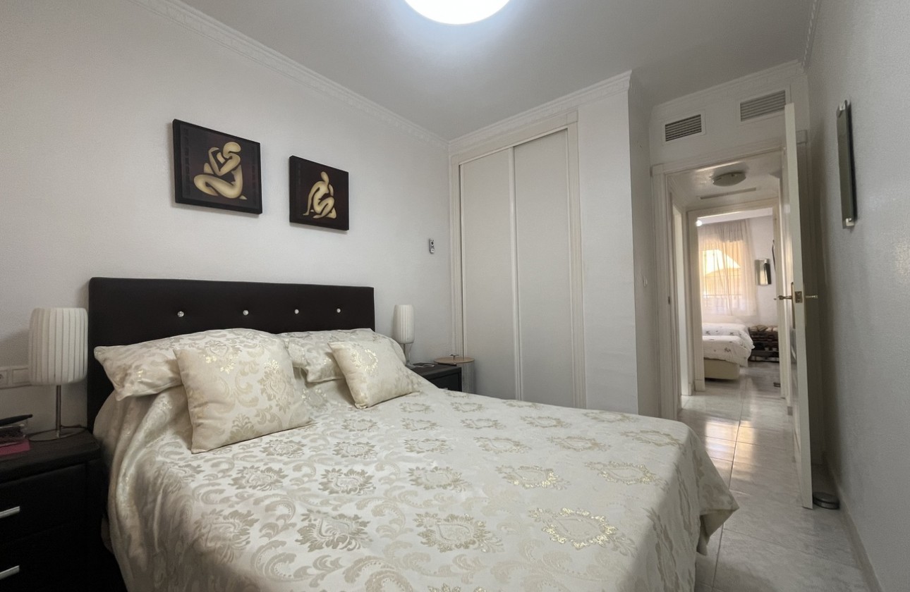 Resale - Apartment / flat - Algorfa