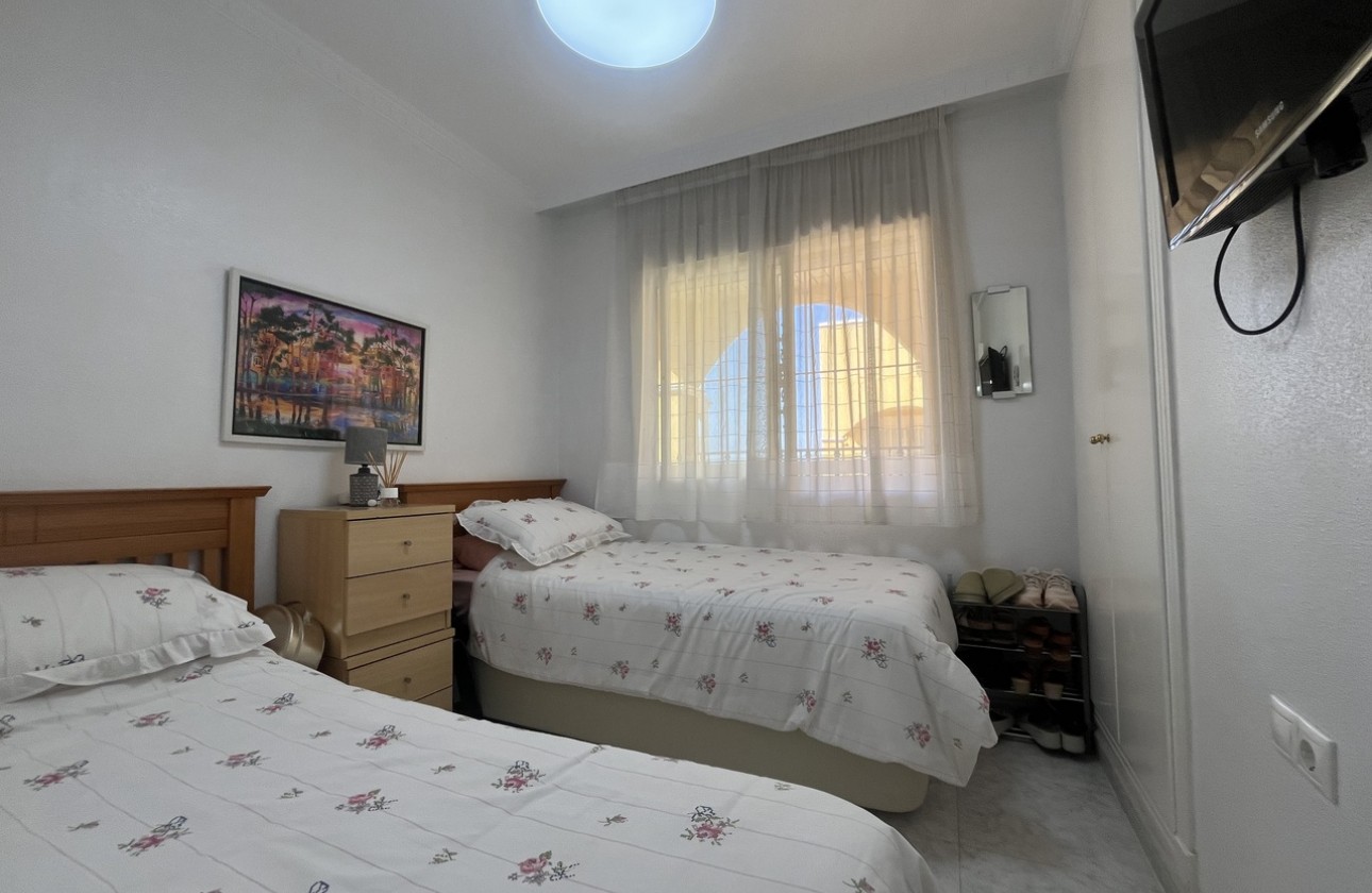 Resale - Apartment / flat - Algorfa
