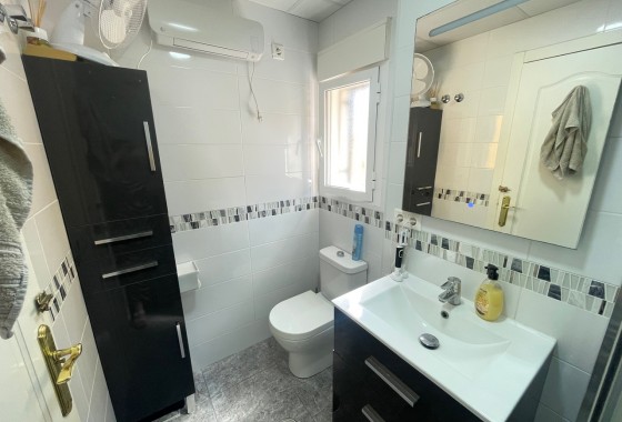 Resale - Apartment / flat - Algorfa