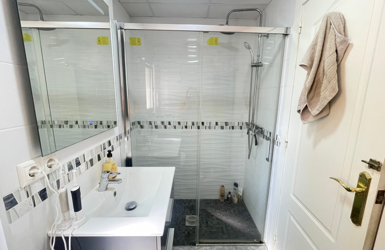 Resale - Apartment / flat - Algorfa