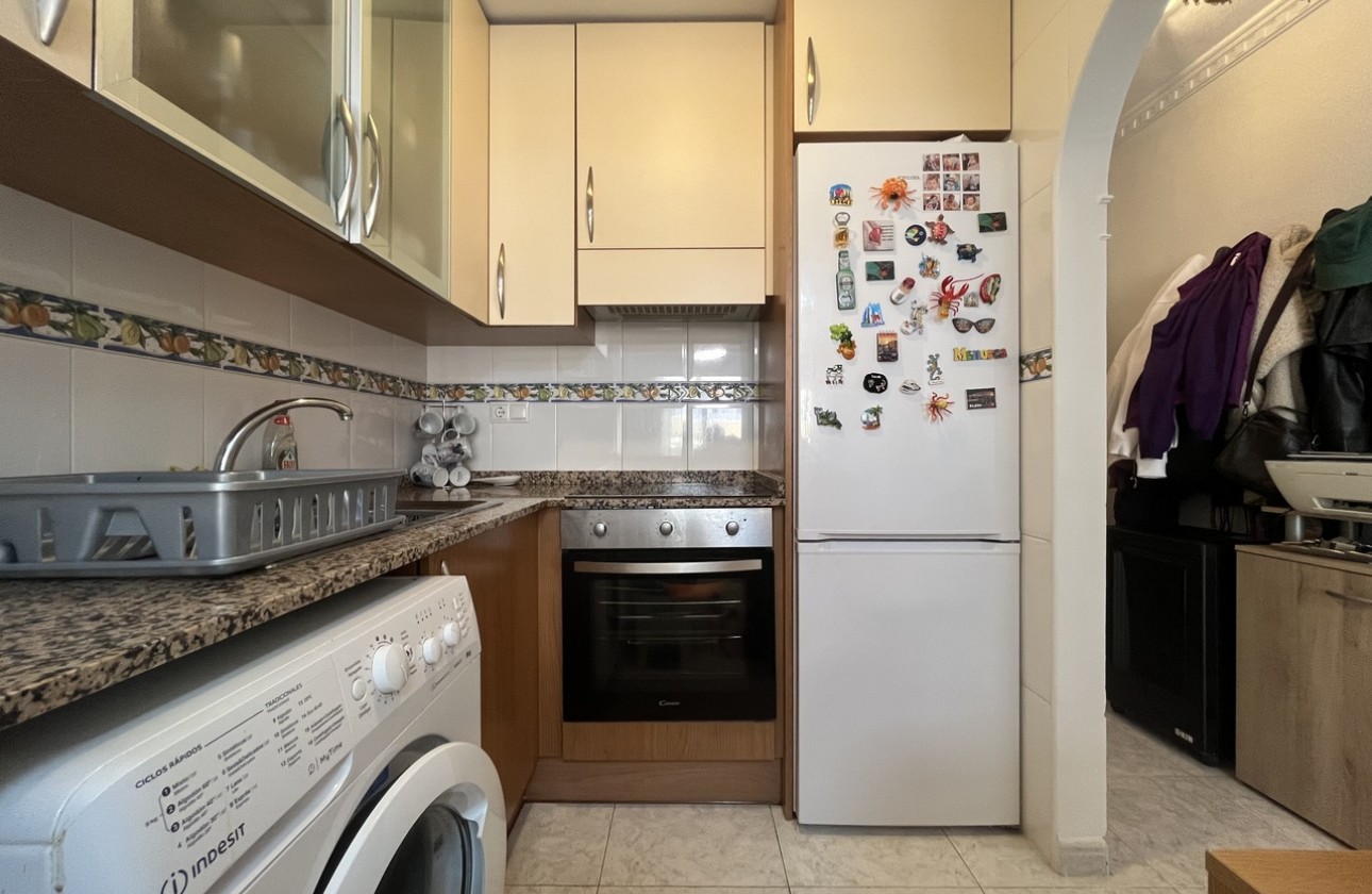 Resale - Apartment / flat - Algorfa
