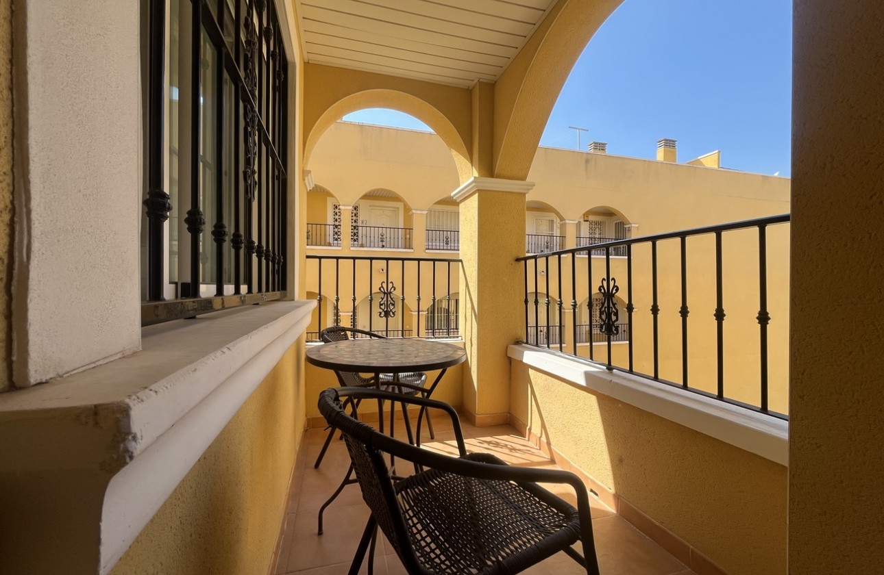 Resale - Apartment / flat - Algorfa