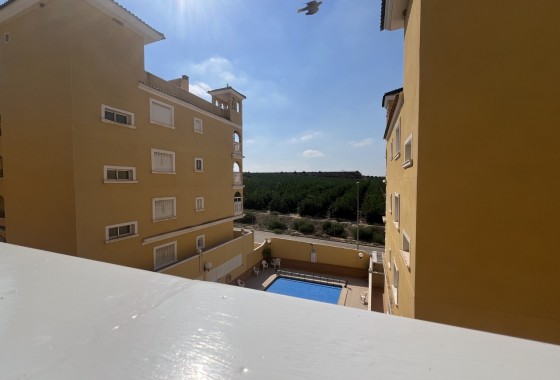 Resale - Apartment / flat - Algorfa