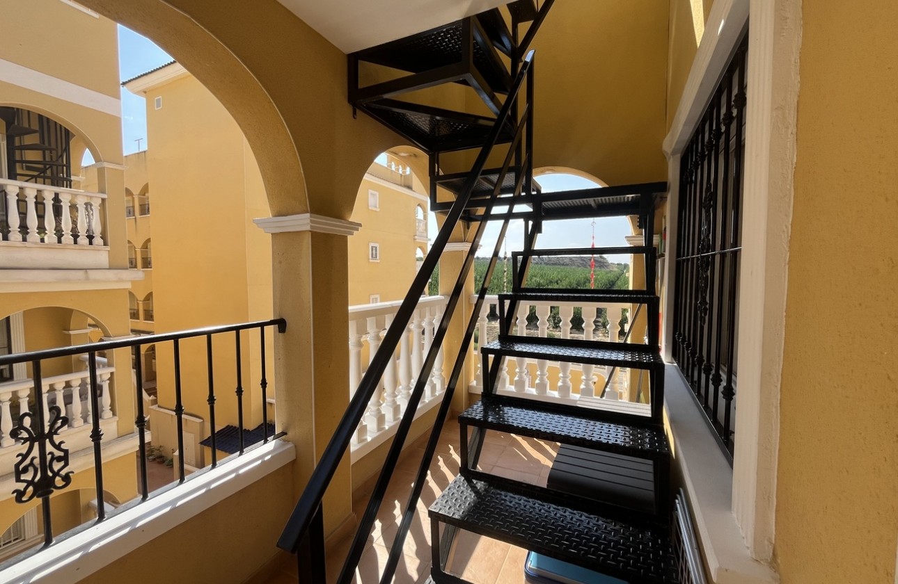 Resale - Apartment / flat - Algorfa