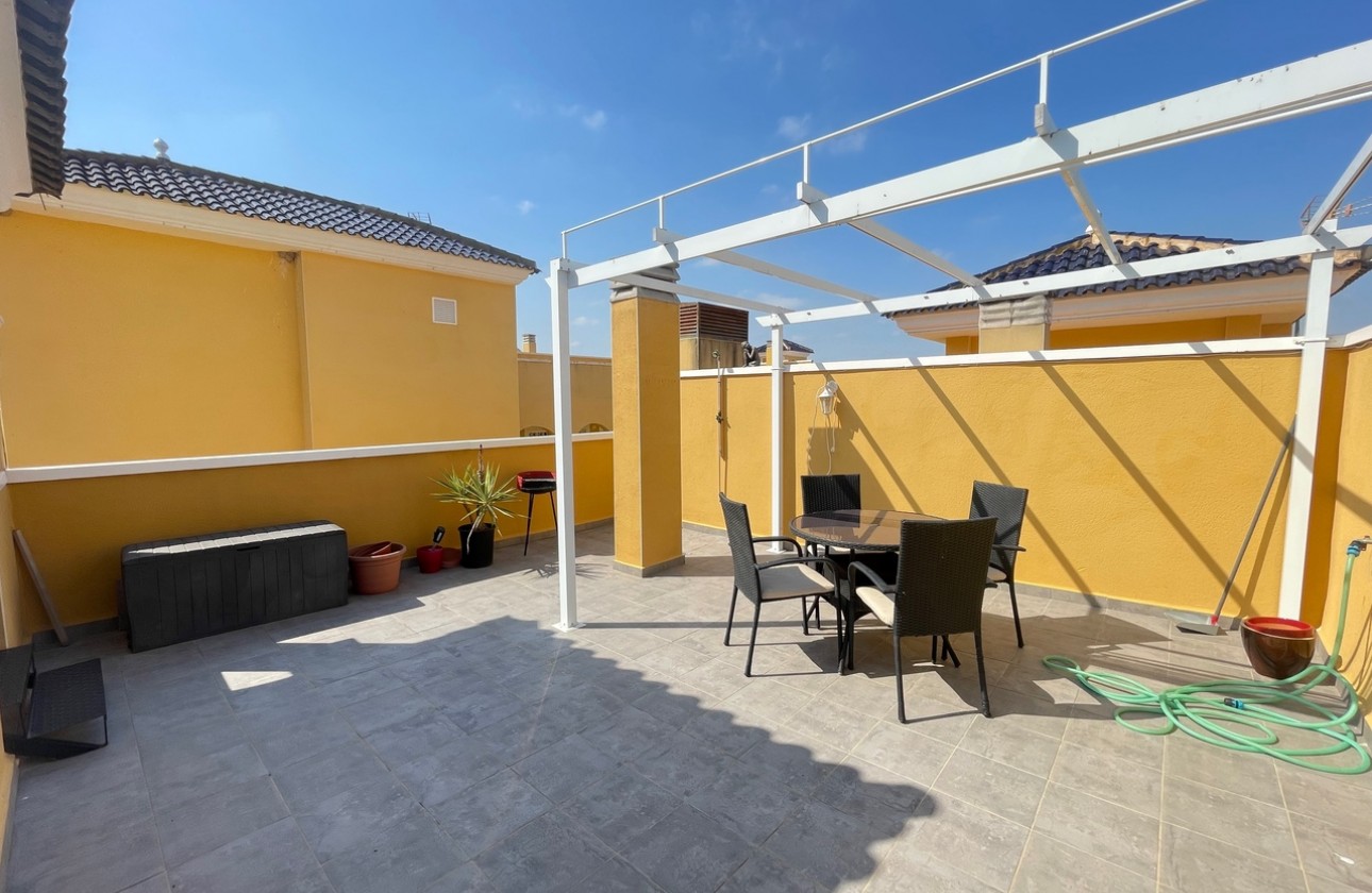 Resale - Apartment / flat - Algorfa
