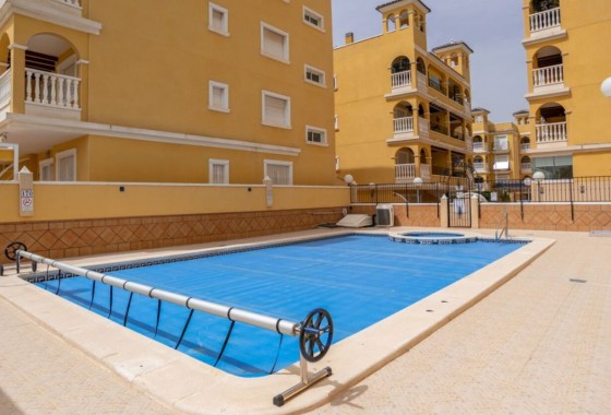 Resale - Apartment / flat - Algorfa