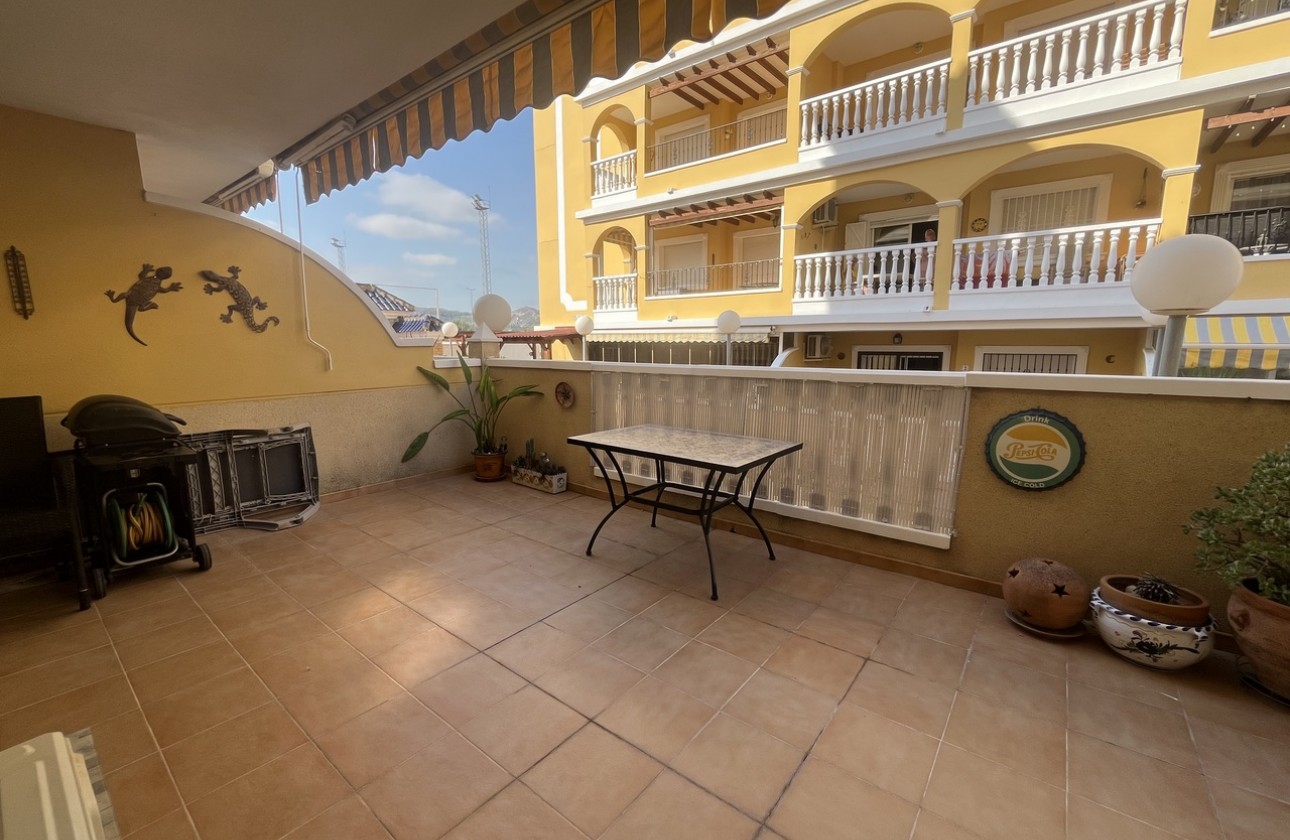 Reventa - Apartamento / piso - Algorfa