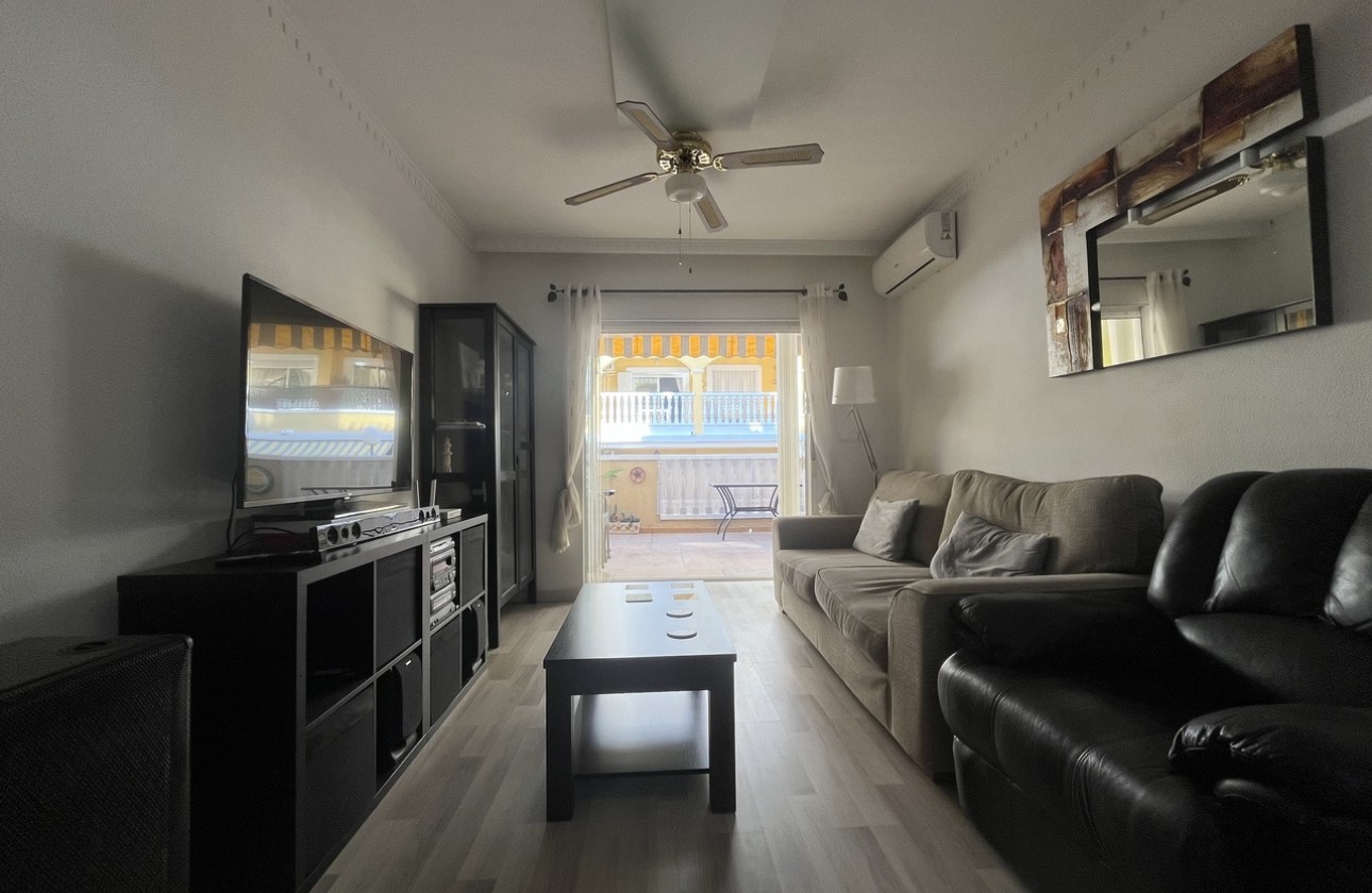 Reventa - Apartamento / piso - Algorfa